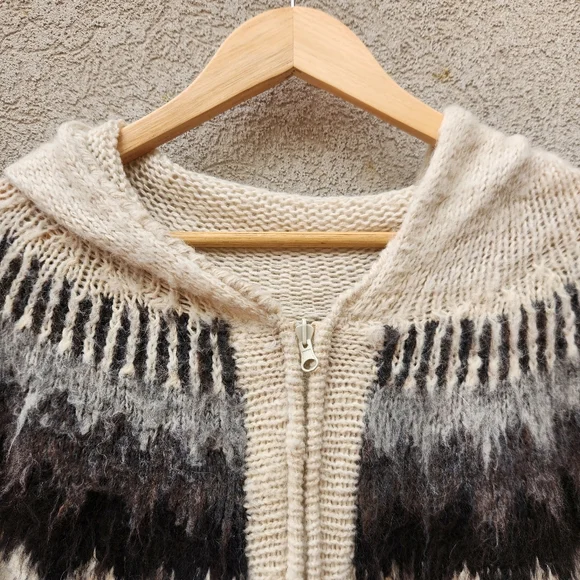 CHASQUI Women's Hoodie Medium Beige Black 100% Alpaca Handmade Aztec Cardigan - Picture 2 of 10